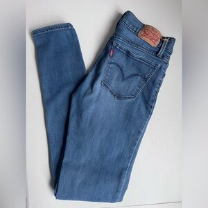 Levi’s 710 Super Skinny Jeans Size 27